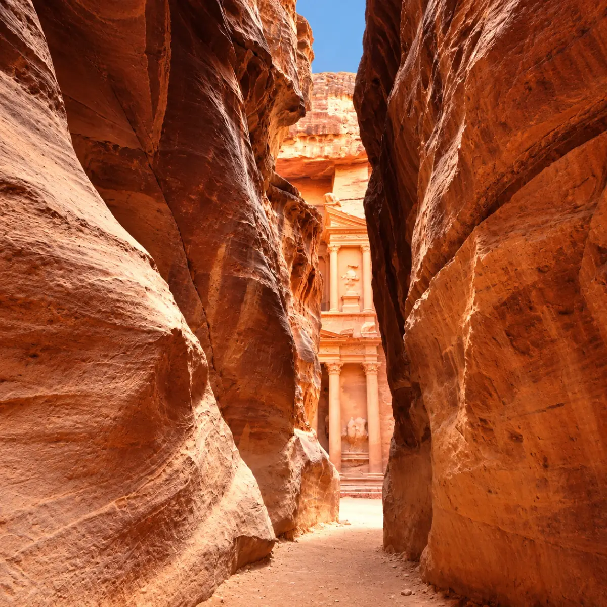 Petra in traghetto: la Città Rosa della Giordania